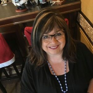 Meet your Posher, Vicki